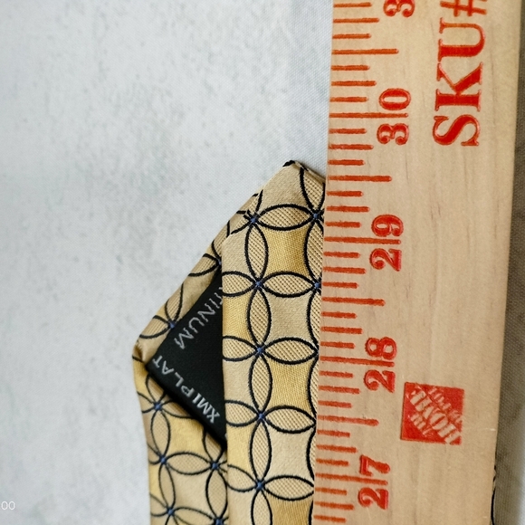 XMI PLATINUM SILK NECKTIE TIE Interlocking Circles Blue Yellow Hand Made in USA - Picture 6 of 9